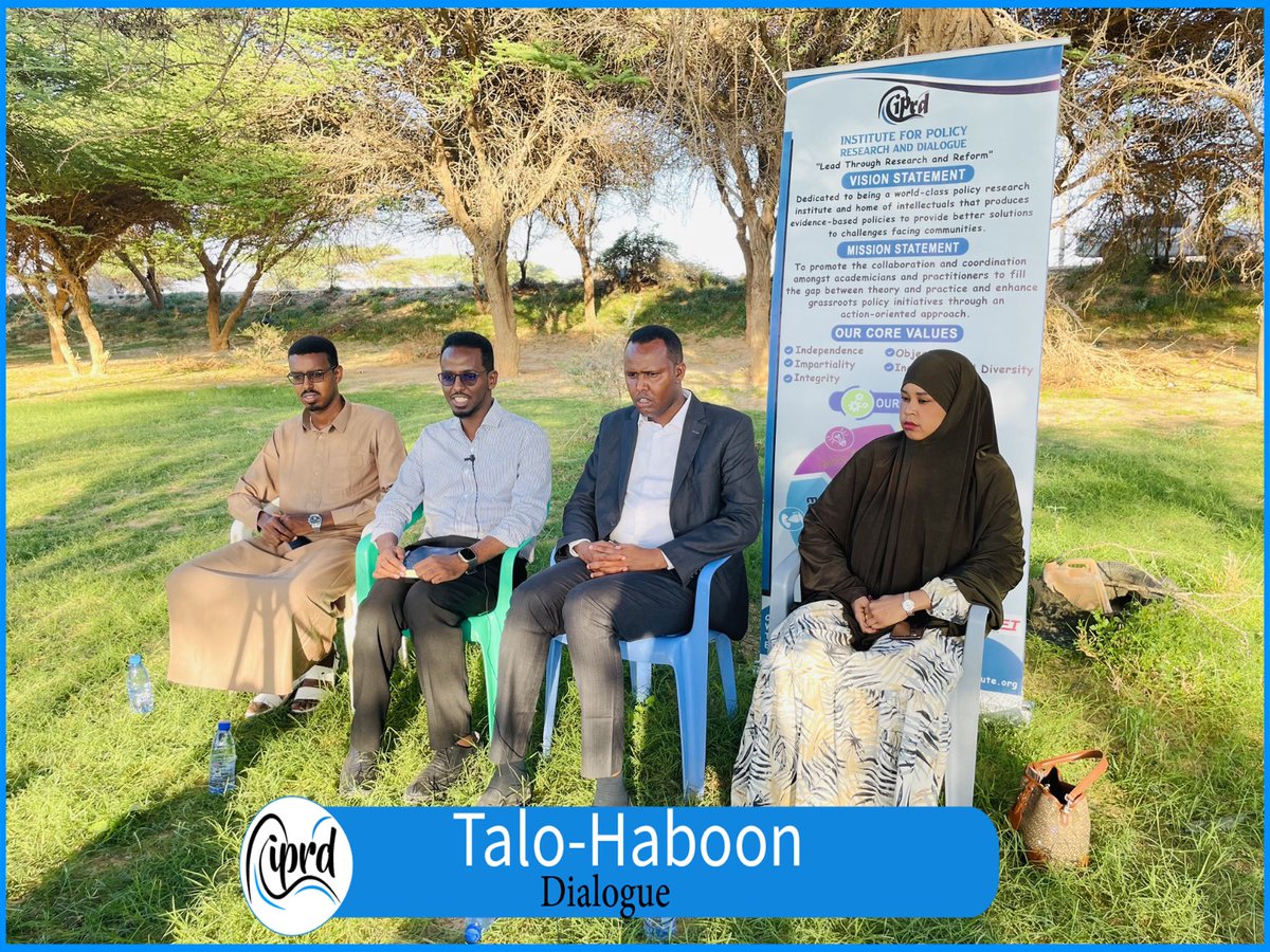 iprdinstitute's tweet photo. The IPRD Institute recently organized a Talo-Haboon Dialogue-3 in Qardho city to discuss the role of elected representatives on promoting good governance in Gardo. 

#Talo_Haboon_Dialogue #IPRD_Institute #Qardho #Local_Governments #Puntland #Somalia https://t.co/hQX6aTcLvZ