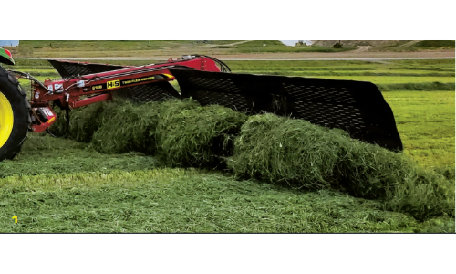 rennmillcenter's tweet photo. Merge up to five swaths into one smooth, clump-free windrow with the H&S Twin-Flex Merger.
#WestCdnAg #Swaths https://t.co/Fn8GCzW8YN