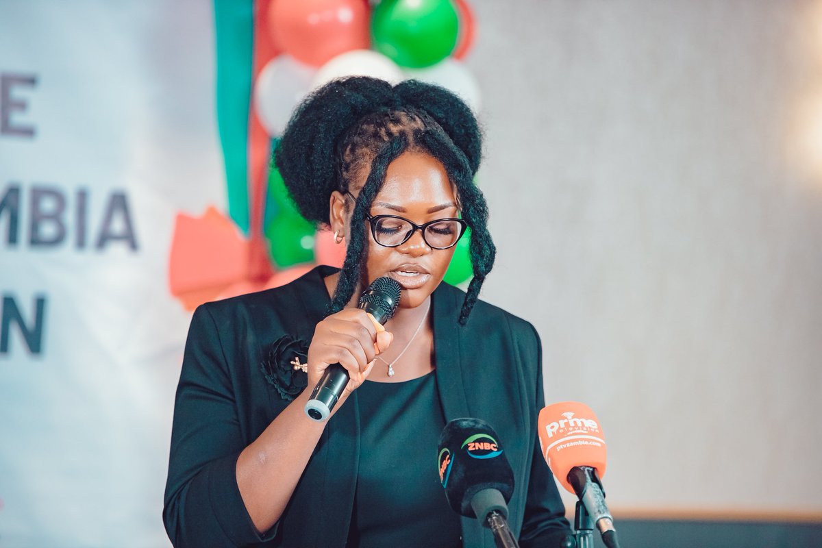 CopperRoseZM's tweet photo. βThere are enough opportunities for everyone, all you have to do is relentlessly Ask, Seek and Knockβ ~ Dr. @nskaoma06
#beautiful #valuable #impowered #opportunitiesforall #collaboration #health #team #work #askseekknock https://t.co/NLI7RhHsOJ