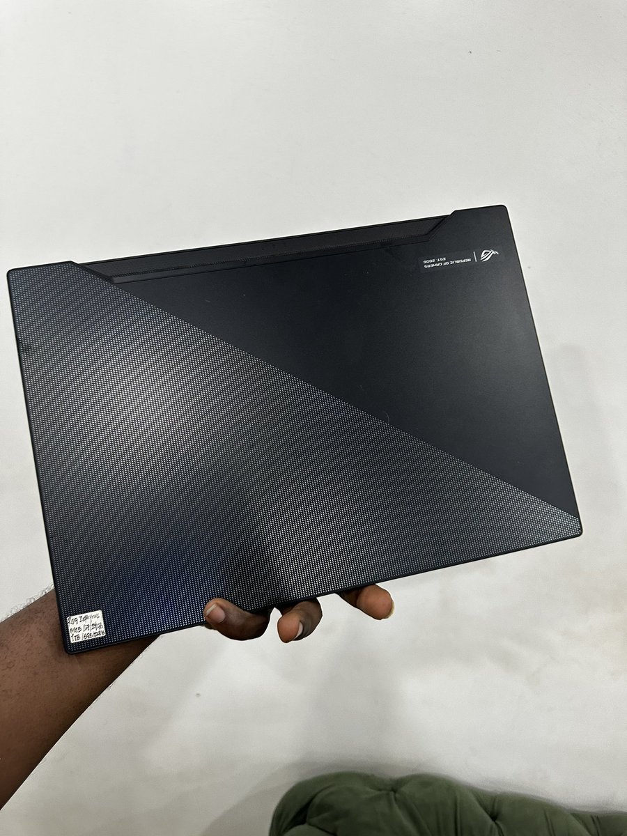 GOSPEL HARMONY TECHNOLOGIES LTD  (@gospel_harmony) on Twitter photo American used 
1time offer 
ASUS ROG M15
24gb ram
1tb SSD 
Core i7
10th generation 
6gb Nvidia dedicated graphics RTX 2060 
UHD display
Backlit keyboard (RGB )
15inches 
Comes with charger 
Super clean 
Price -: 720k only 
Kindly help me hit the retweet button 
God bless you American used 
1time offer 
ASUS ROG M15
24gb ram
1tb SSD 
Core i7
10th generation 
6gb Nvidia dedicated graphics RTX 2060 
UHD display
Backlit keyboard (RGB )
15inches 
Comes with charger 
Super clean 
Price -: 720k only 
Kindly help me hit the retweet button 
God bless you