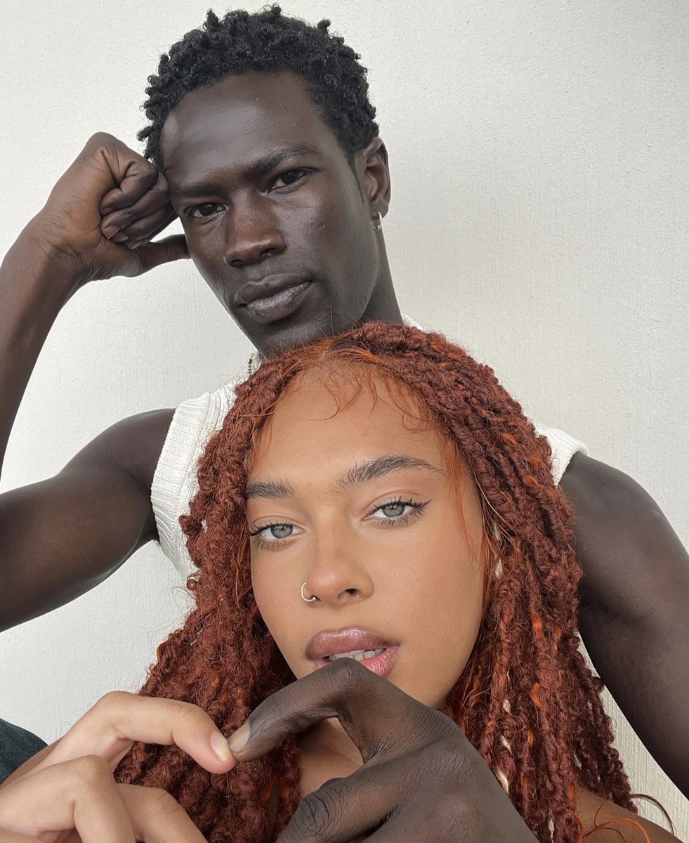 4daluvofmonie's tweet photo. This is the prettiest couple I ever seen 😍 https://t.co/0qJgQ5Ahax