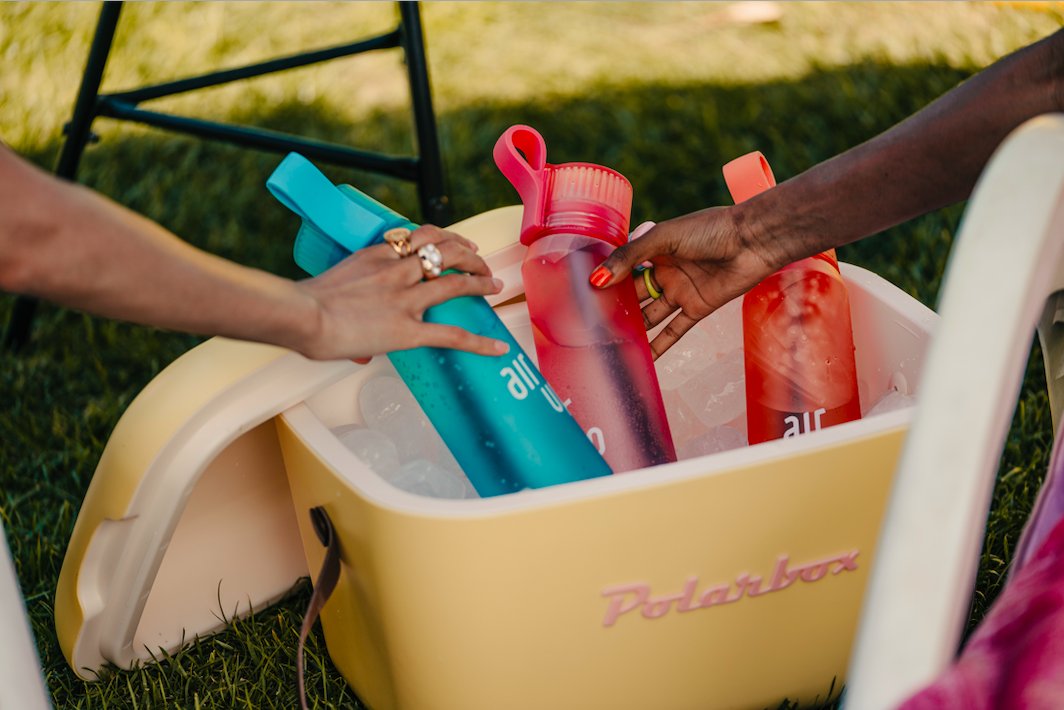 I've heard my kids and grandkids go on about these, but I didn't realise how good they actually were. Check out our website for full details bit.ly/ChoiceAirUp😃

An Air up bottle is here to quench our thirst and cut out the chemical nasties without sacrificing the flavours