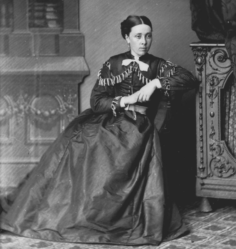 THJ1961's tweet photo. Noson dda heno; o Tseina i Langrannog! Cyflwyniad #JaneAaron @MenterCaerdydd ar Cranogwen (Sarah Jane Rees, 1839-1916); ennillodd hon barch ac enwogrwydd fel bardd, darlithydd, golygydd, pregethwraig, dirwestwraig ac un yn ysbrydoli merched eraill. Edrych mlân i ddarllen y llyfr! https://t.co/kr2lXjmg5x