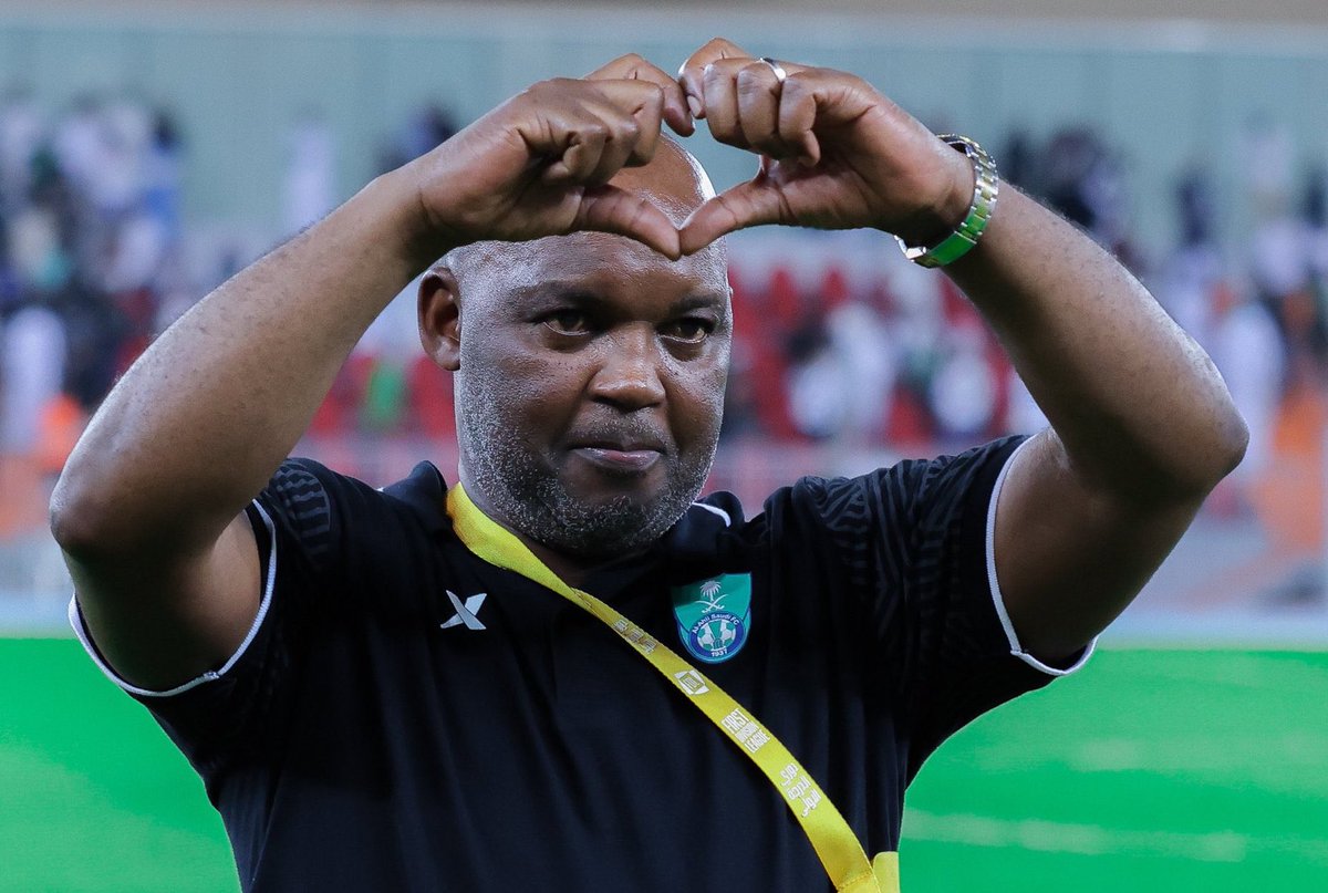 iDiskiTimes's tweet photo. 🇿🇦 𝗣𝗜𝗧𝗦𝗢 𝗔𝗟𝗟 𝗕𝗨𝗧 𝗦𝗘𝗖𝗨𝗥𝗘𝗦 𝗣𝗥𝗢𝗠𝗢𝗧𝗜𝗢𝗡 🆙

Pitso Mosimane's Al Ahli Saudi beat Al-Sahel 3-1 on Monday evening and are now just one win away from securing promotion to the Saudi Pro League. https://t.co/aDqTDvRhd0 https://t.co/JoDkiMVOgI