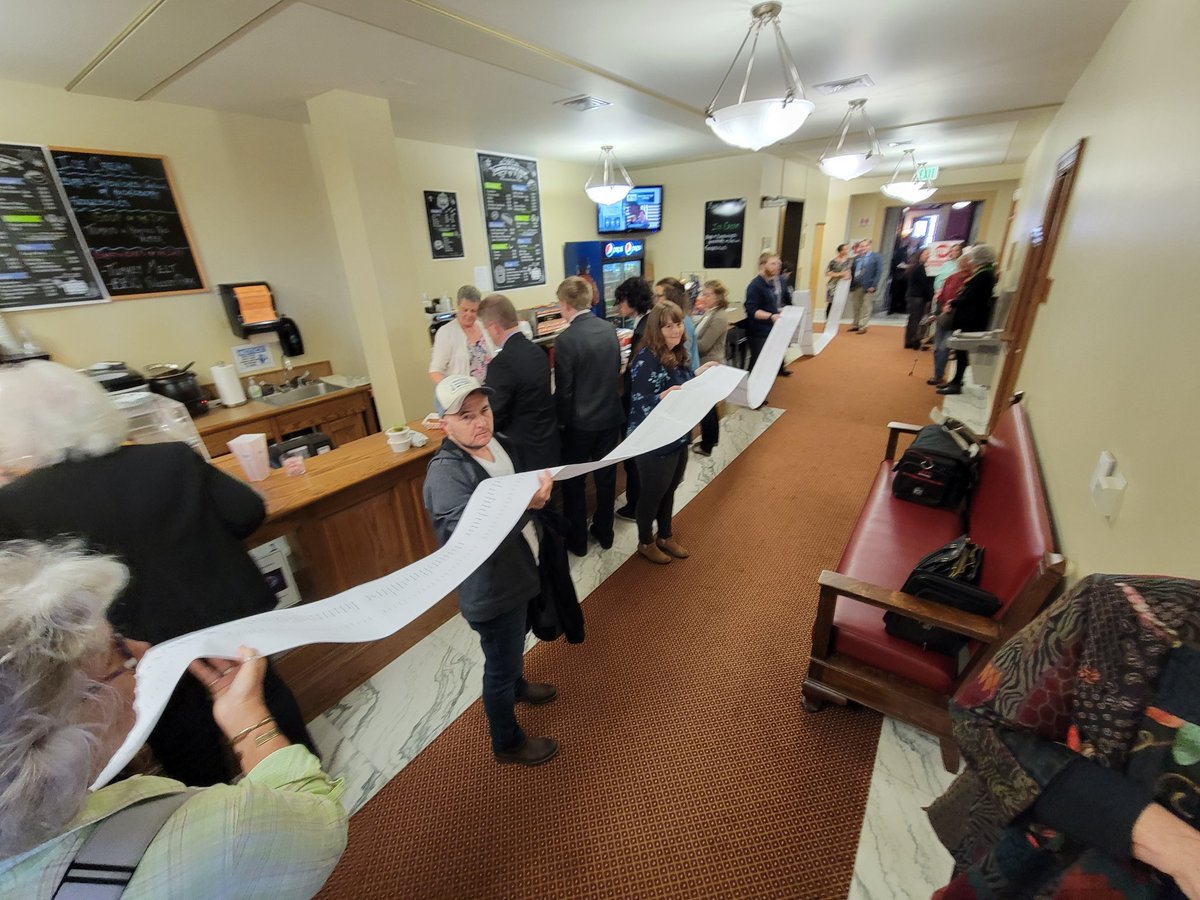 Erin Reed @erininthemorning.com on Bsky tweet media