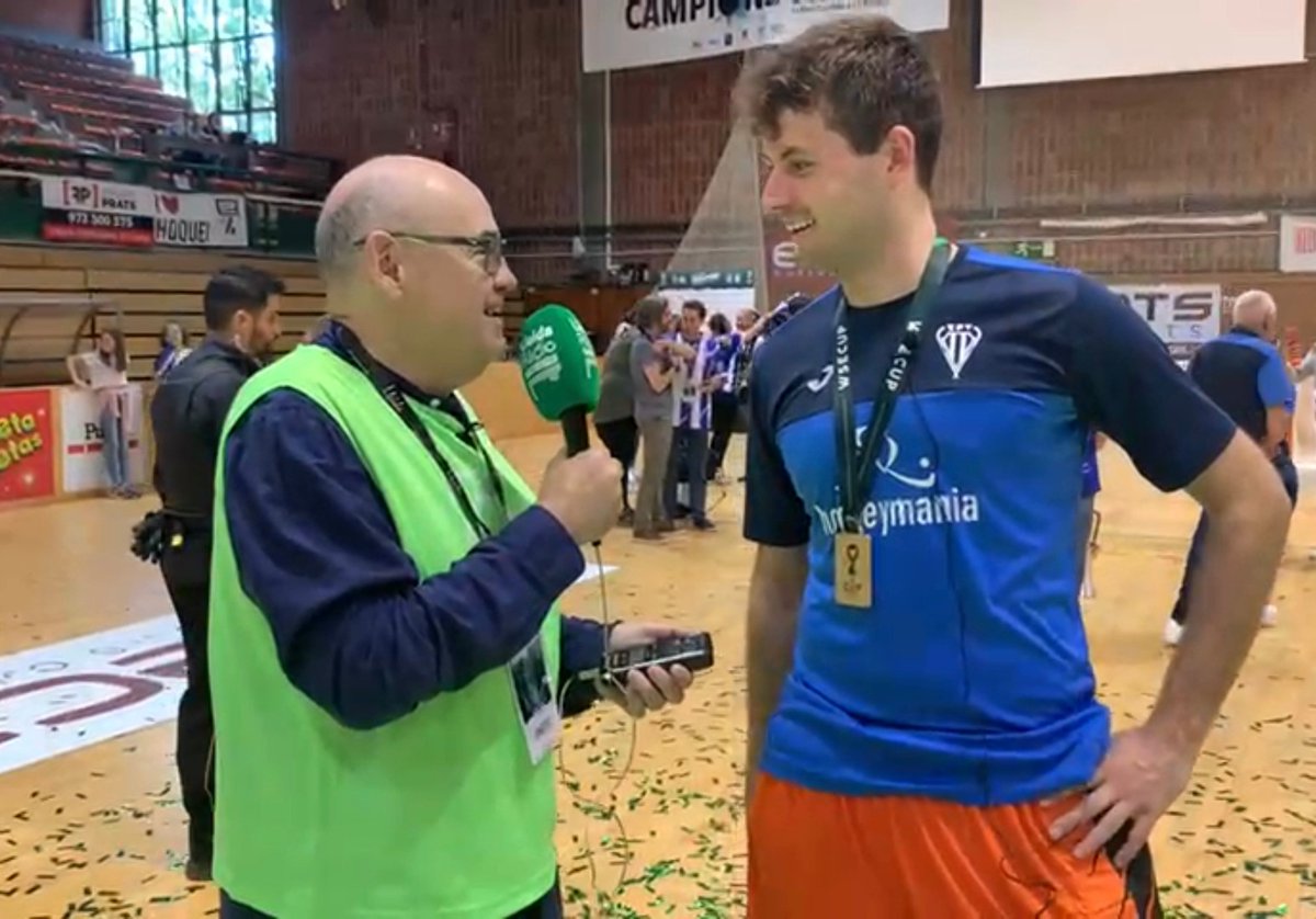 xocdestics's tweet photo. 🏆🇪🇺🏑 Al nostre instagram us anirem penjant les entrevistes fetes amb jugadors, ex-jugadors, president... del CAMPIÓ d'Europa @cpvoltrega https://t.co/SyqlluGhE0