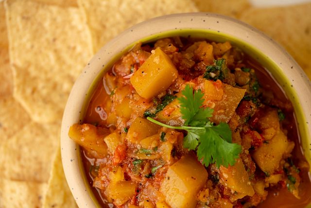 Mango_Board's tweet photo. We're entering the last full week of April and counting down until Cinco de Mango! Include mango in your May 5th celebrations with 3 ways to prepare mango salsa! 🥭
https://t.co/HeSFR7vpUE
#CincodeMango #Mmmango #Mango https://t.co/PRuIkth7vz