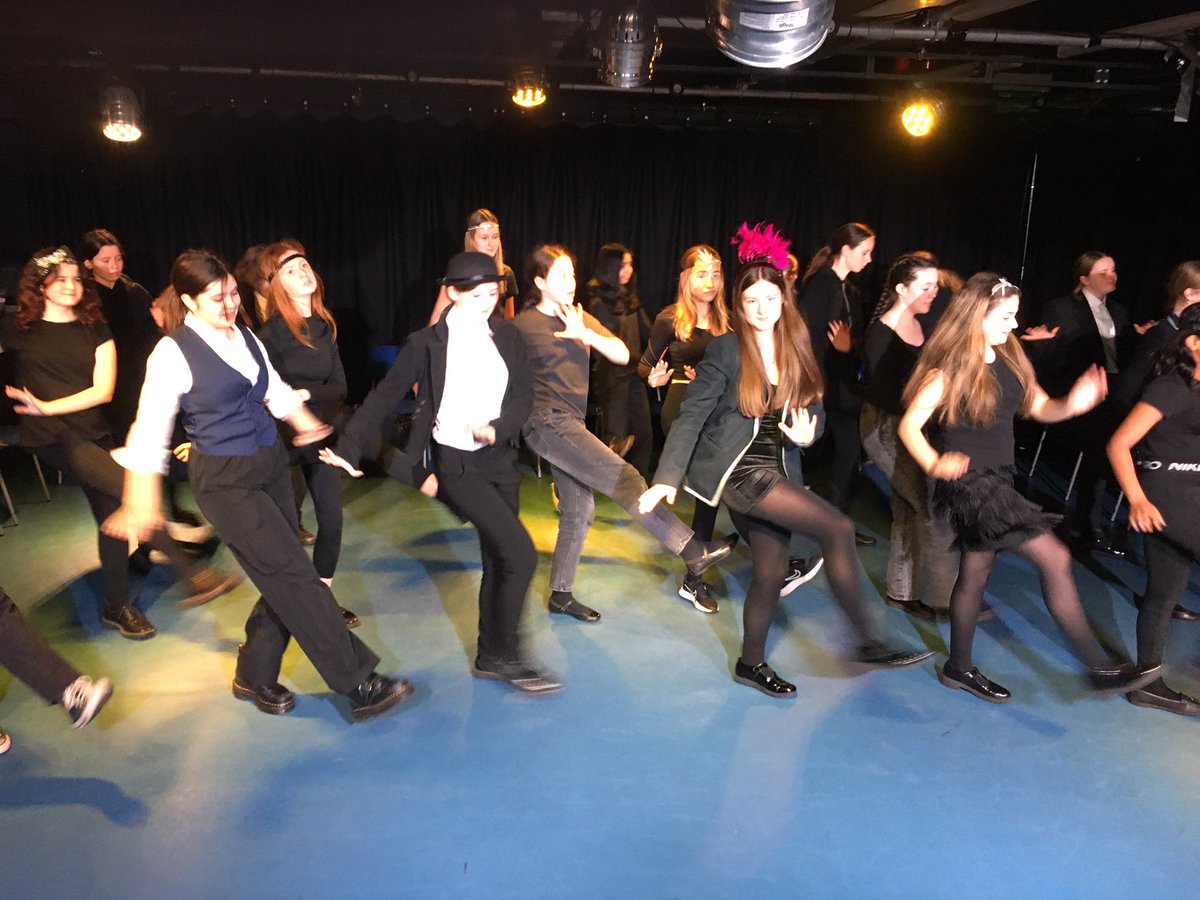 Great performance @WKGS_Theatre with Year 8 Zipped Up Theatre. Your devised show, Murder at Longwood Manor was brilliant. @WKGS_History @WKGS_TandL @WestKirbyGS @WKGS_DL @youththeatre @talentedstudents