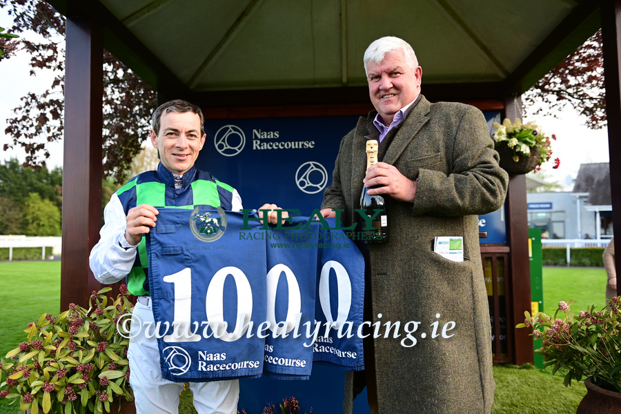 patcashhealy's tweet image. 🏆 @NaasRacecourse  24-April-2023
Congratulations @waynemlordan on riding his 1000th winner this evening. Not bad for a Corkman !!
(c)healyracing.ie
