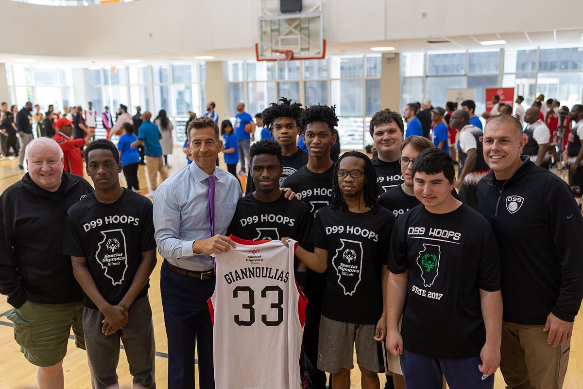 SO_Illinois's tweet image. Last Friday, @ILSecOfState proclaimed April 21 as Special Olympics Illinois State Basketball Champions Day. 

#ChooseToInclude
