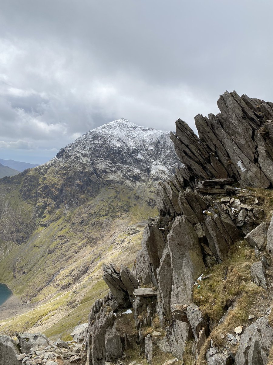 M77RYD's tweet photo. Crib Goch, Garnedd Ugain and then onto Yr Wyddfa (Snowden) in North Wales https://t.co/cnEY1SjQnm