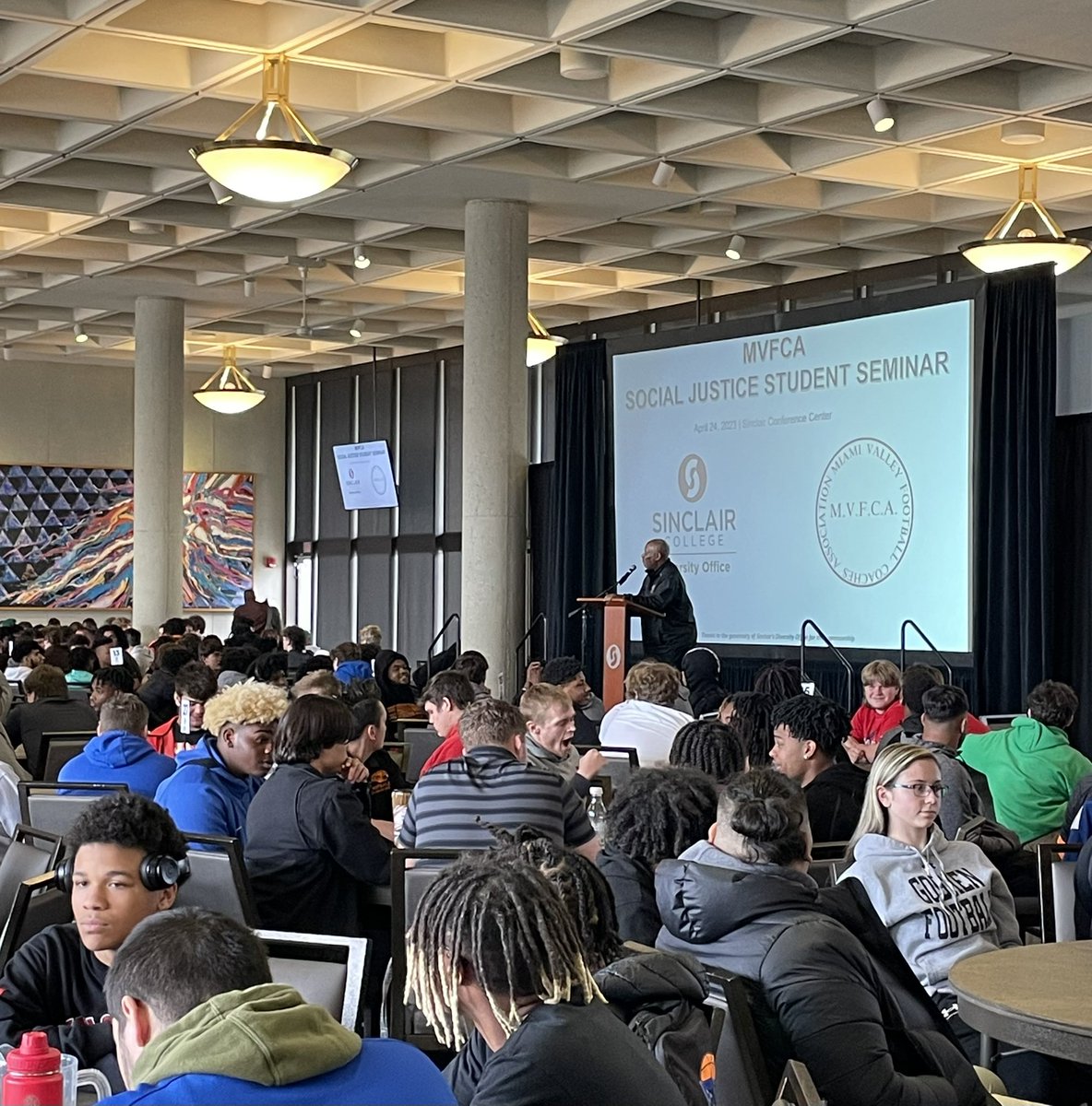 tyler_voth's tweet photo. Spent today at the MVFCA Social Justice Seminar with a group of our players. 300+ Cincinnati and Dayton high school football players attended. Great job by our guys stepping up and being leaders! #WarriorPride @GHS_OH_Football @Goshen_Athletic @GoshenWarriors @JPS_Character https://t.co/ukfHlHQFJ5