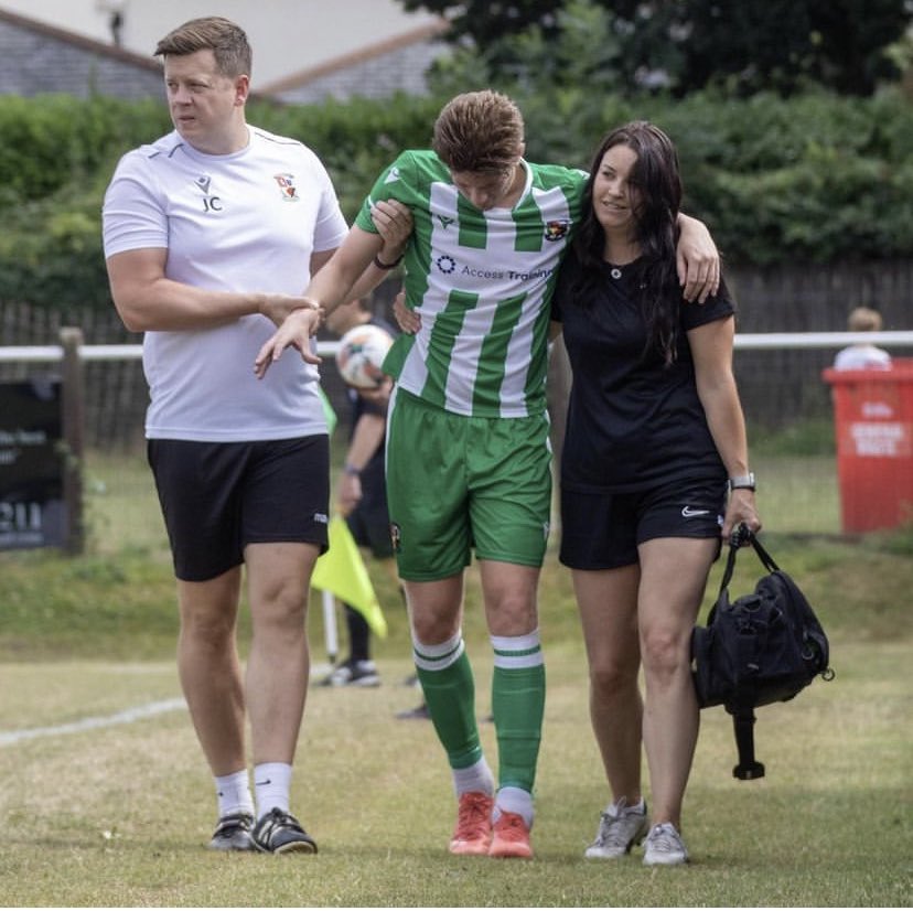 callumtaylor_10's tweet photo. Season Highlights 🙄
Thank fuck this season is done. Been the hardest season for me tho not being involved …can’t wait to get going next season now. ⚽️ https://t.co/gbUlw6ZNBI