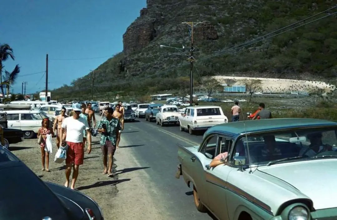 HawaiiTings's tweet photo. 1965
Makaha https://t.co/ERtbr0opHg