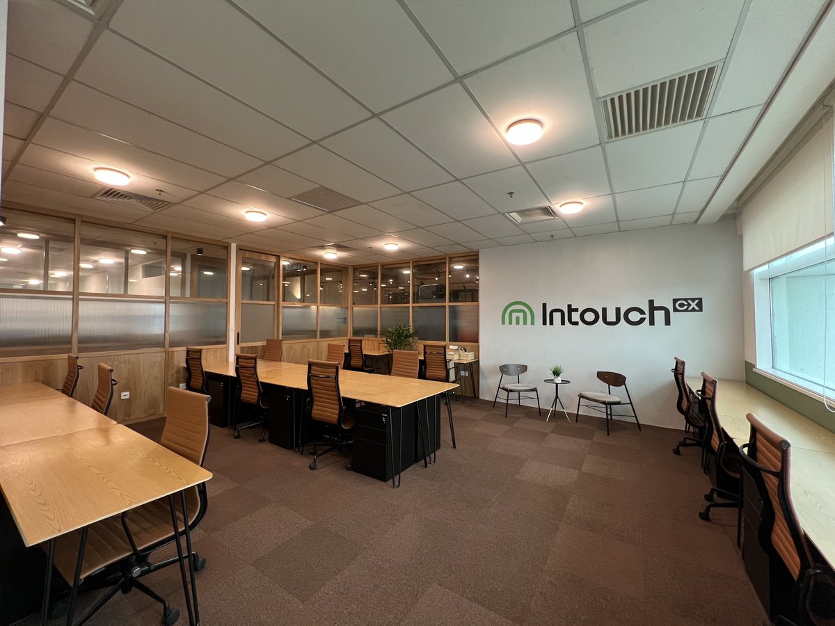 intouch__CX's tweet photo. We're excited to introduce our new home for the next few months in Malaysia!

Check out our new digs where innovation meets industry.

Stay tuned for more updates on our expansion and future plans😉😎

#Malaysia #innovation #expansion #newhome #news #IntouchCX #growth #BPO #tech https://t.co/eqADjRAE34
