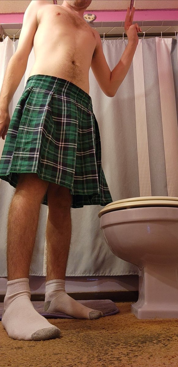 DJBranham's tweet photo. This one had a couple of thirsty gay men in my DMs https://t.co/B9PmgUxhYr