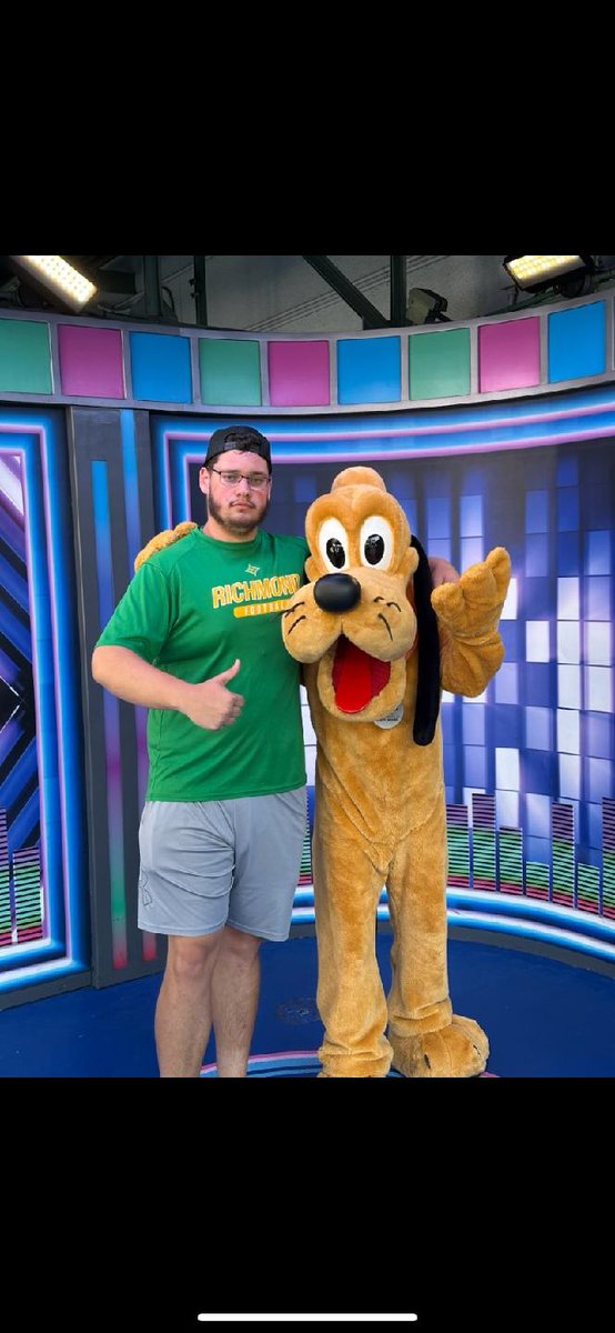 We are at the Country Club of Whispering Pines for our match today, missing a few of our guys who are on the Senior Trip. Let's check in on <a href="/Jefferylinton55/">Jeffery linton</a> to see how he's enjoying the trip ...