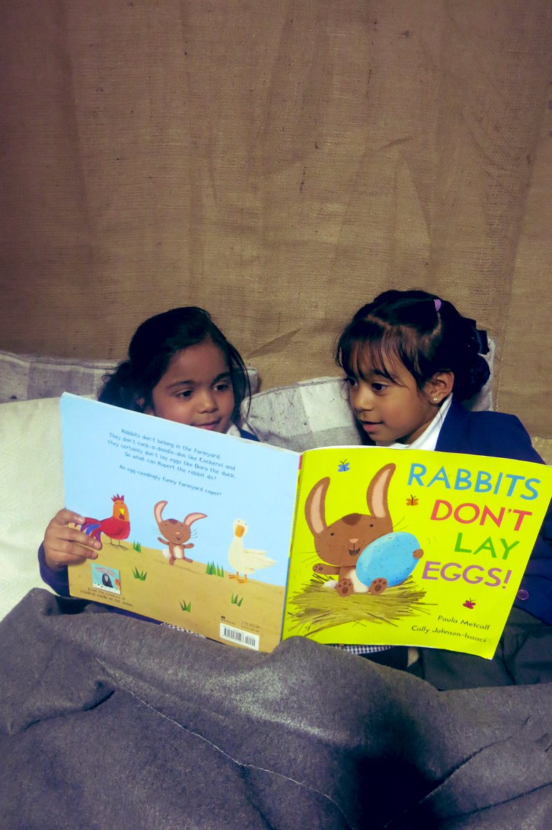 misssmythe_HT's tweet photo. When you fall in love with a book and want to keep reading it over and over again 📚✨💜
#ReadAchieveSucceed #EYFS #EY #EYReading https://t.co/iH1NOWaWzB