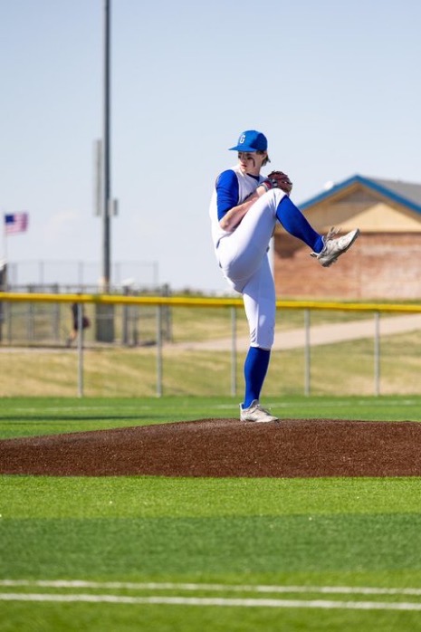 sportsinkansas's tweet photo. Junior Colin Watkins of Goddard is having a big year: 53 strikeouts in 33.2 IP with a 1.25 ERA for the 10-5 Lions (5A). 

At the plate, he's batting .327 with 12 RBI and 2 doubles. 

#sportsinkansas https://t.co/8sJWHE1RAV