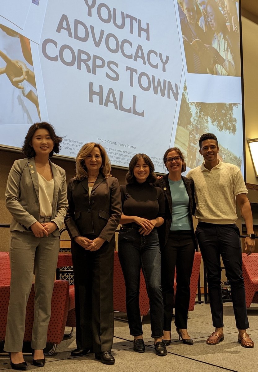 OJPOVC's tweet photo. OVC Director Kristina Rose met with panelists Kaylyn Ahn and Brandon Wolf from the Youth Advocate Panel—joined by Abrianna Morales and Claire Ponder Selib—prior to today’s Town Hall at UNM in Albuquerque. https://t.co/j7iDnaknRe