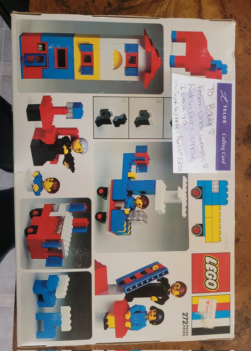 Sorry for the inactivity lately, haven't had the energy to post! My uncle recently has passed away, and I inherited some older lego from him❤️ this is one of the sealed sets, going to keep this sealed and on the shelf for memory🙏😥 #lego #afol
