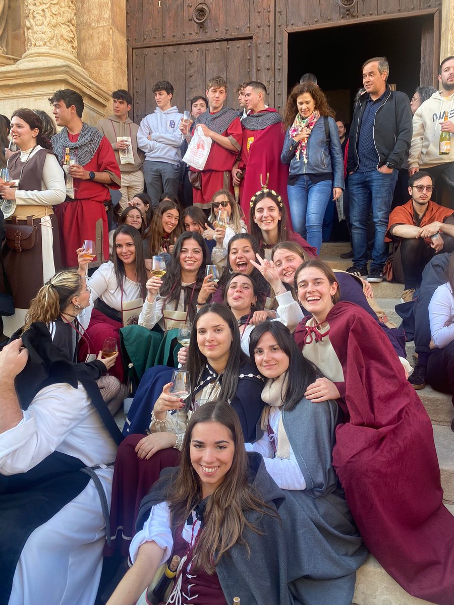 Slavena🦦 tweet media