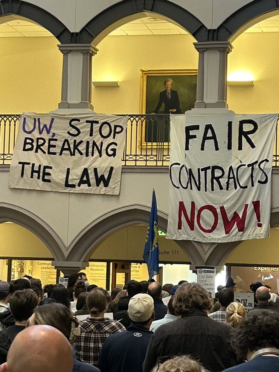 UWLibUnion's tweet image. At @uwrunited rally for a fair contract NOW! We have your backs union family! UWLU members and community: Sign this pledge to support them if they strike and to not cross their picket lines here! docs.google.com/forms/d/e/1FAI…
#solidarity #UWWorksBecauseWeDo #FairContractUW