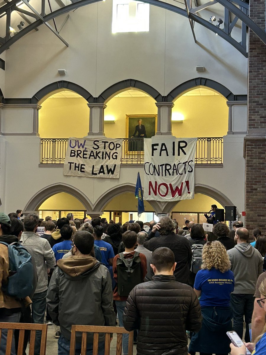 UWLibUnion's tweet image. At @uwrunited rally for a fair contract NOW! We have your backs union family! UWLU members and community: Sign this pledge to support them if they strike and to not cross their picket lines here! docs.google.com/forms/d/e/1FAI…
#solidarity #UWWorksBecauseWeDo #FairContractUW