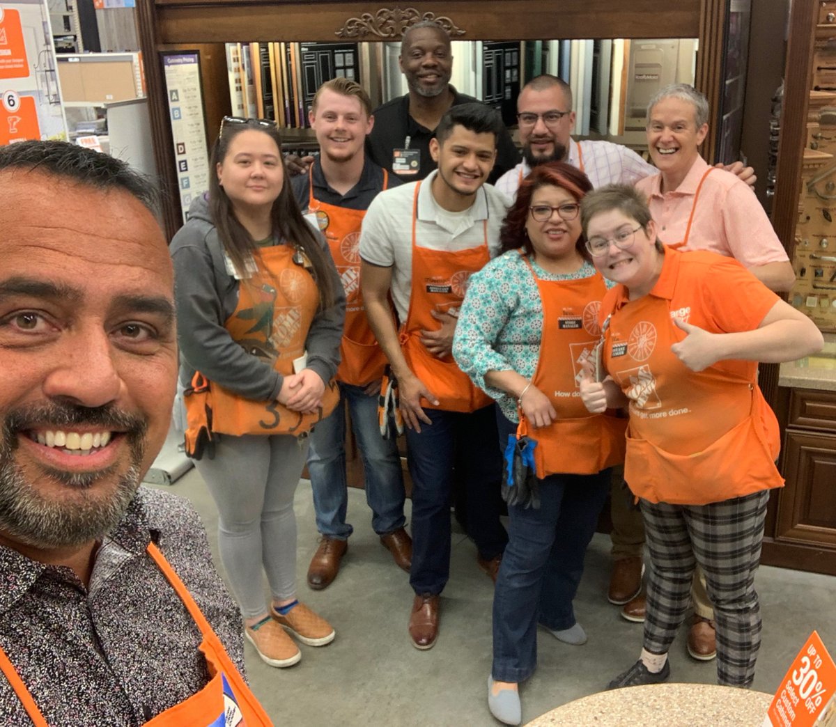 Thanks to the team at 3515 Hobbs NM for a great visit!  This team is engaged and fighting for every $$ in sales!  I was inspired by your passion and overall culture in the store.