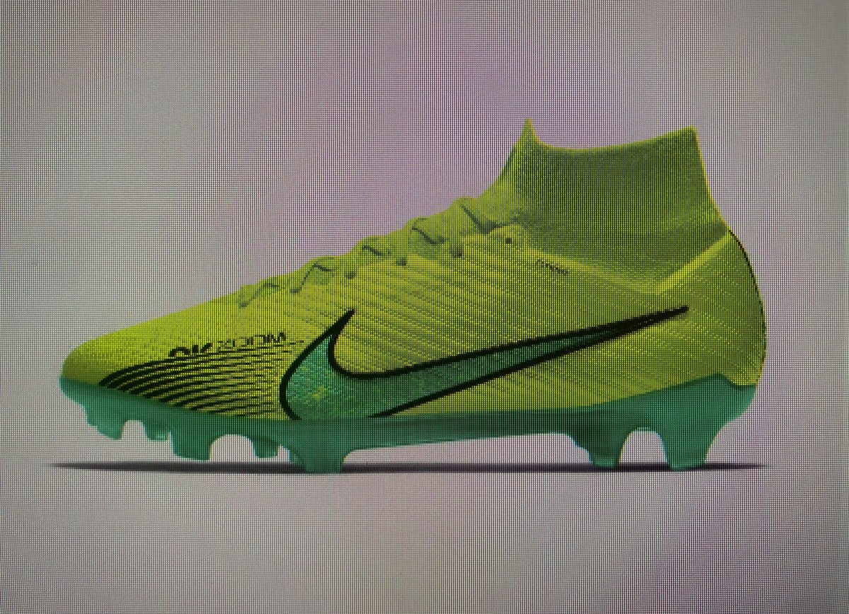 BichoAstuto7's tweet photo. Nike, you have to make this color 🍃 @nikestore @Cristiano https://t.co/GaPpjaqB3i