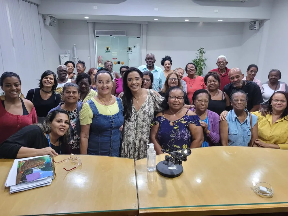 PlanetaBandas's tweet photo. A Fanfarra da Melhor Idade de Volta Redonda (RJ) vai retomar as atividades . Os ensaios da "Canarinhos do Aço" serão realizados no Espaço de Convivência, localizado na Rua Francisco Láu, na Ilha São João. #bandasefanfarras #Fanfarra #maioridade

https://t.co/K4Pyi8Y1sN https://t.co/w0mSKrg48G