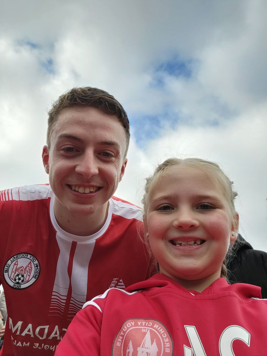 biscuits626008's tweet photo. @BrechinCityFC @frasermacleod10 My daughter is still buzzing https://t.co/HEe8oA3AJz