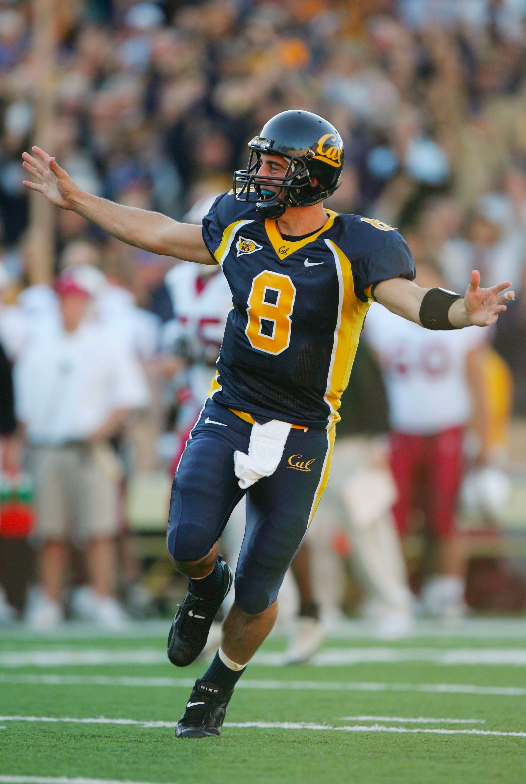 Action Network on X Aaron Rodgers will reportedly wear 8 as a New York Jet https t NGyph4VrCV X