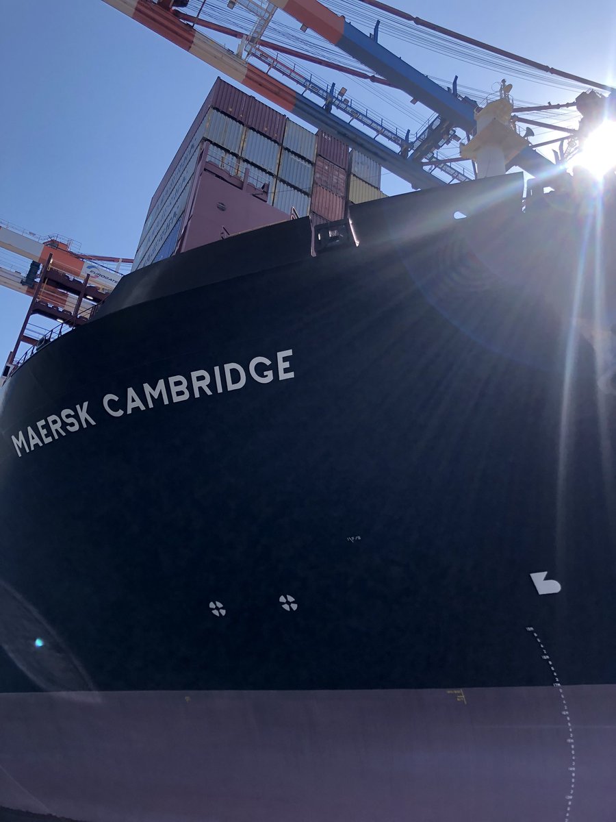 Frachthafen Hamburg.