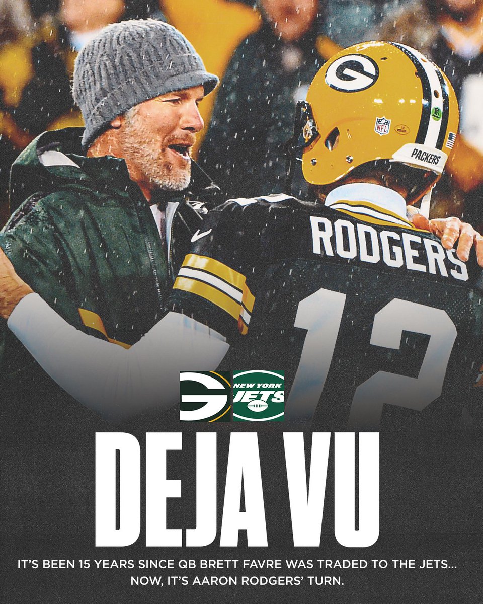 SNFonNBC's tweet photo. It's Aaron Rodgers' turn. 

#Takeflight https://t.co/gpZs2PYOac