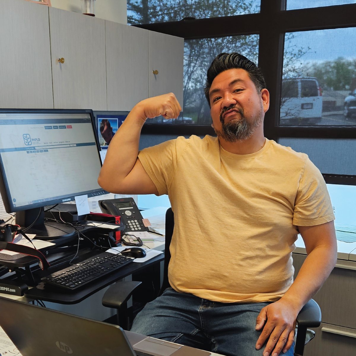 PHLibrary's tweet photo. In honor of #nationallibraryweek, we'll be posting photos of our wonderful library and incredible staff members! โค๏ธ๐ช๐ฅ
We are so grateful for all of their hard work. It definitely hasnโt gone unnoticed!
#PHPL #library #libraries #appreciateallofyou #hardwork https://t.co/GOONiPPcFP