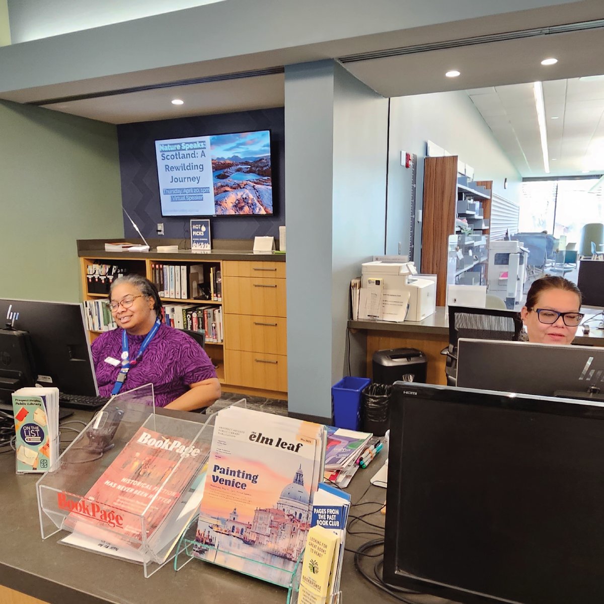 PHLibrary's tweet photo. In honor of #nationallibraryweek, we'll be posting photos of our wonderful library and incredible staff members! โค๏ธ๐ช๐ฅ
We are so grateful for all of their hard work. It definitely hasnโt gone unnoticed!
#PHPL #library #libraries #appreciateallofyou #hardwork https://t.co/GOONiPPcFP