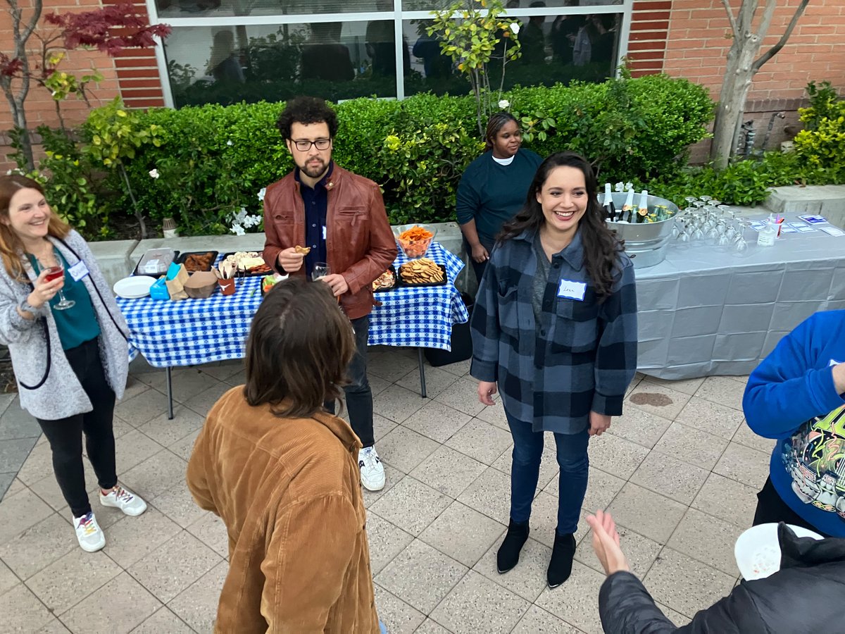 Wofford Denius UTLA Center (@utlaprogram) on Twitter photo Last week we had a watch party with UTLA alum and Production Supervisor Beatriz Chahin! We watched episode 207 of <a href="/nbc/">NBC Entertainment</a> and <a href="/UniversalTV/">Universal Television</a> 's sitcom #GrandCrew and asked her all about how the show gets made.
Thank you, Bea!! Last week we had a watch party with UTLA alum and Production Supervisor Beatriz Chahin! We watched episode 207 of <a href="/nbc/">NBC Entertainment</a> and <a href="/UniversalTV/">Universal Television</a> 's sitcom #GrandCrew and asked her all about how the show gets made.
Thank you, Bea!!