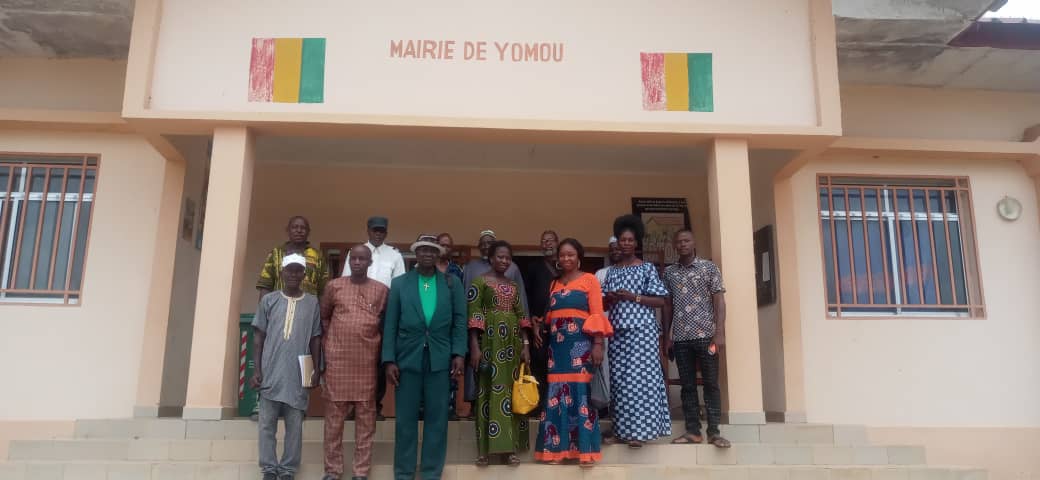 CenafodGuinee's tweet photo. Réunion de prise de contact avec les CAP de #NZérékoré et #Yomou.
Appui du coordinateur du projet M. @Soumahmalick60. Bon séjour
#REWARDII #USAID #CREATIVE #CENAFOD https://t.co/ViB4fHemwl