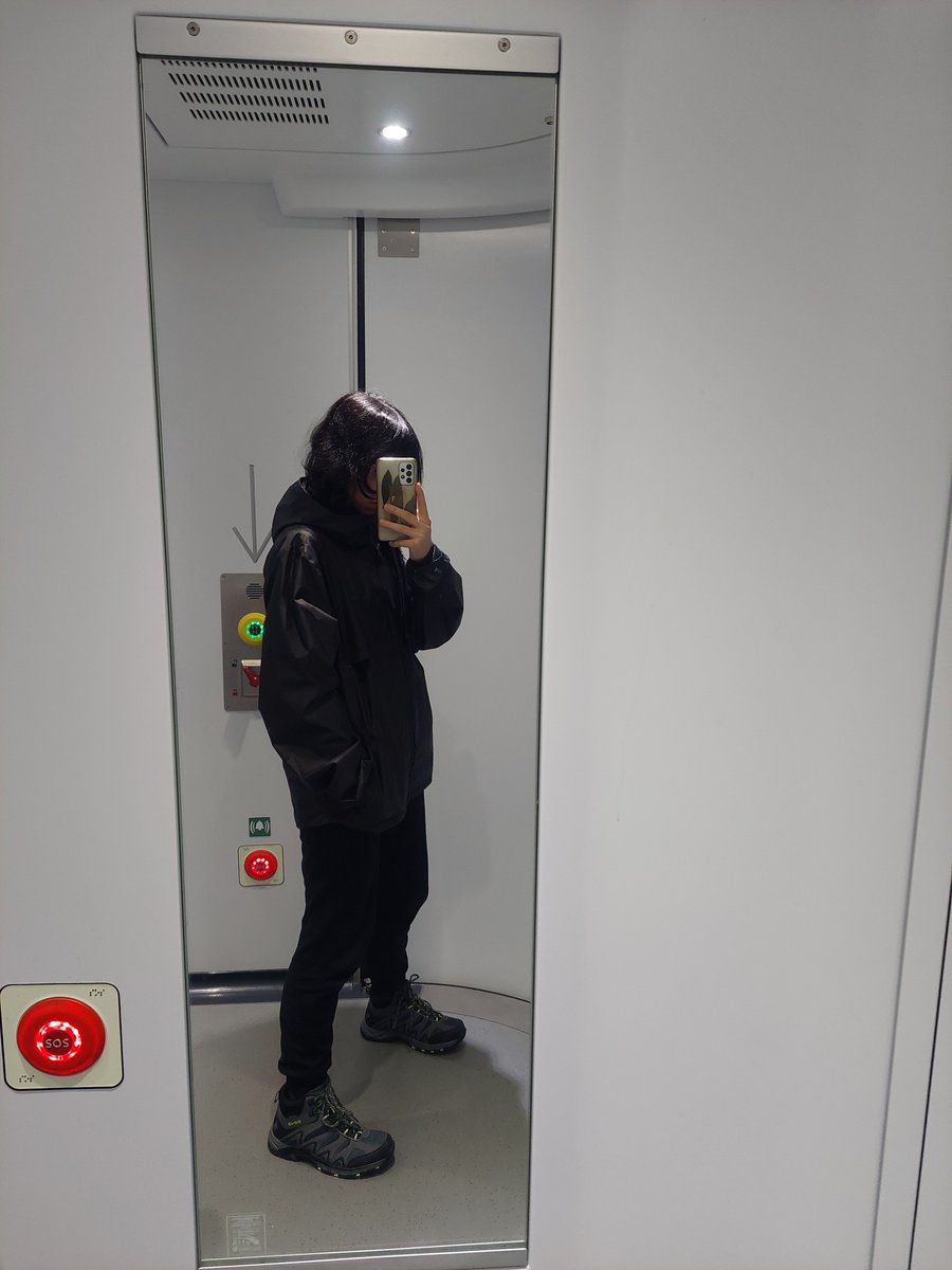 KitsuneL1's tweet photo. Toccamento erba drip https://t.co/w8uus1y1VY