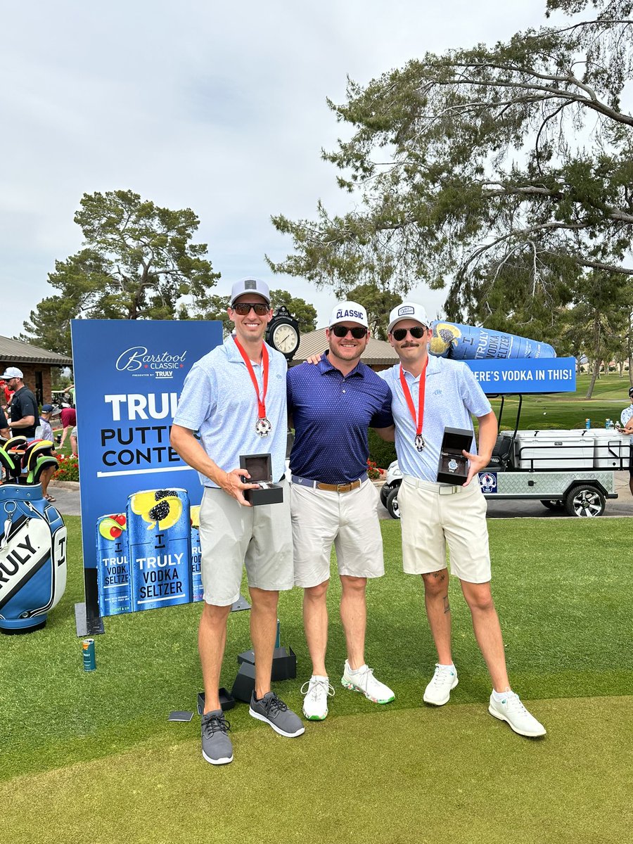 Great day on the links. Took home the dub and some Brick Watches. Thanks to <a href="/BarstoolClassic/">The Barstool Classic</a> <a href="/RiggsBarstool/">Riggs</a> <a href="/stoolpresidente/">Dave Portnoy</a>