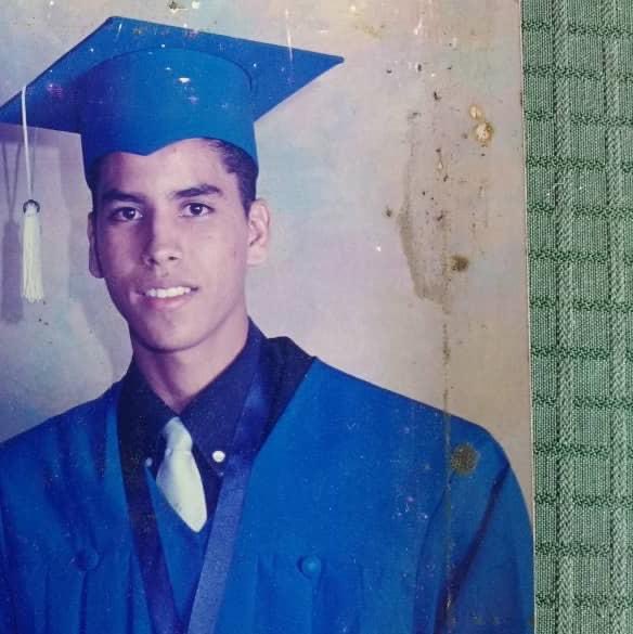 roxytorres_'s tweet photo. Vengo a ver si twitter puede hacer su magia 
Estamos buscando a Carlos Eduardo Torres Mejías, CI 16.413.105.
Si lo han visto o  tienen algun dato que pueda llevar a su paradero, se los agredecería mucho. Somos sus padres, hermanos y primos.
Abro hilo 🧵 https://t.co/753hrzx4J8