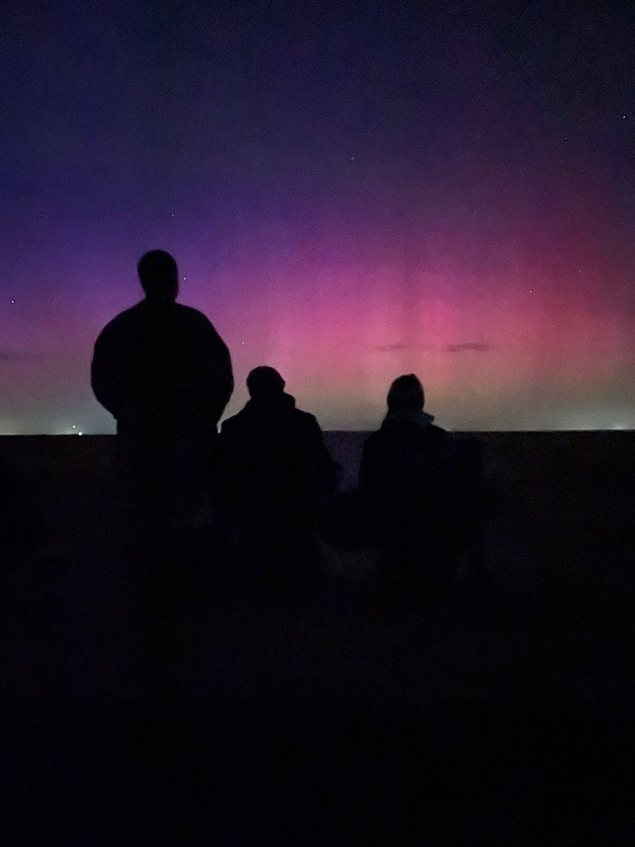 OneMomCamping's tweet photo. Aurora over the TX Panhandle last night.  Incredible. #aurora https://t.co/IGTq3WIF1g