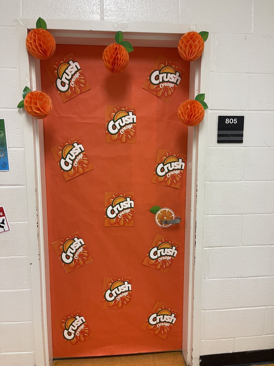 drwilliams08's tweet photo. Orange Day and we are ready to “CRUSH” the Georgia Milestones at @HMS_HCS 🍊🍊🍊@DrBEducates @BetinaBryant #hamptonpride https://t.co/FWxTMon7y0