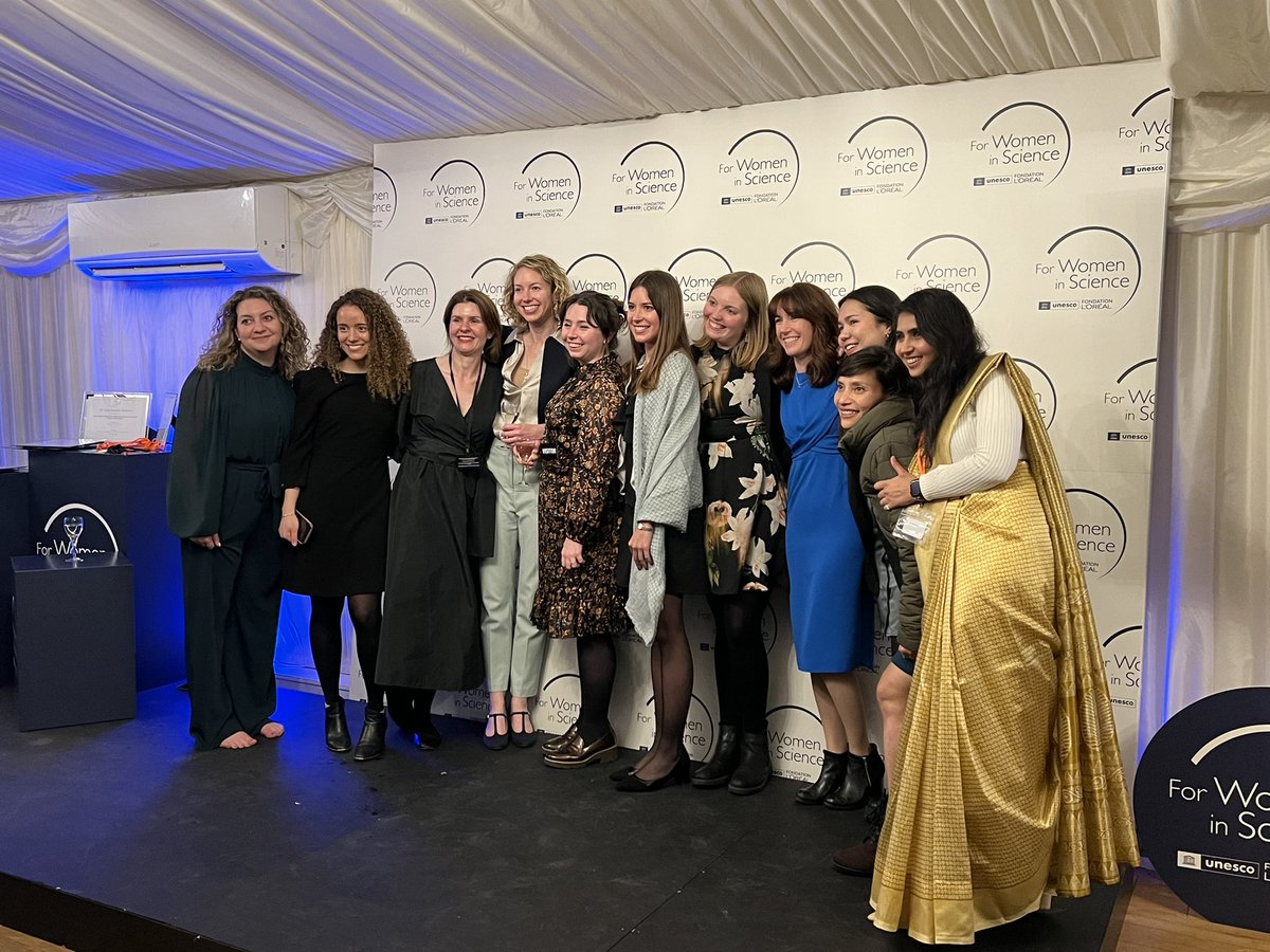 Thrilled to have participated at this year's @lorealuki @UNESCOUK #ForWomenInScience #Awards Ceremony! 💫Congrats to the outstanding new fellows!💫Proud to be part of this #community of women who are dedicated to pushing the boundaries of #science and breaking down barriers.👩‍🔬🧪