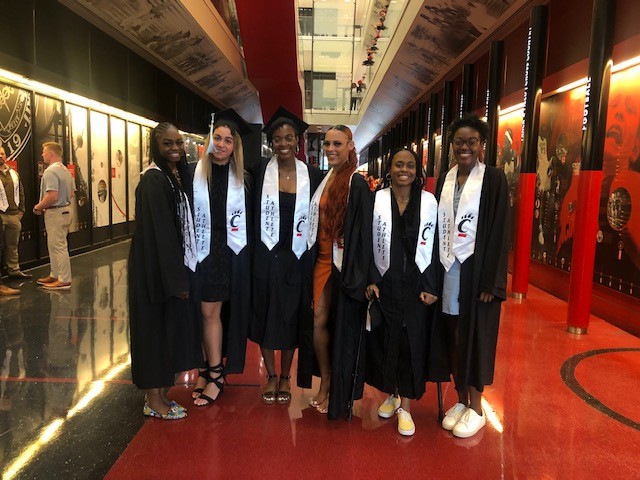 GoBearcatsCClub's tweet photo. Congrats to all of our student-athletes who were honored at today's Spring 2023 UC Athletics Graduation Celebration. We are so proud of all of you and can't wait to see what the future holds! https://t.co/pVzcahjX5D