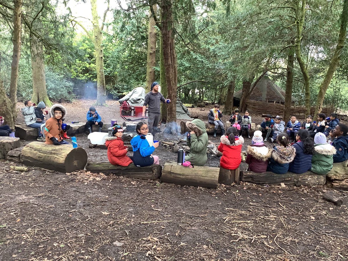 Woodland_Grange's tweet photo. Year 3 had fun den building this afternoon, and even enjoyed a hot chocolate around the camp fire ☺️ https://t.co/U4vW6bi5IU