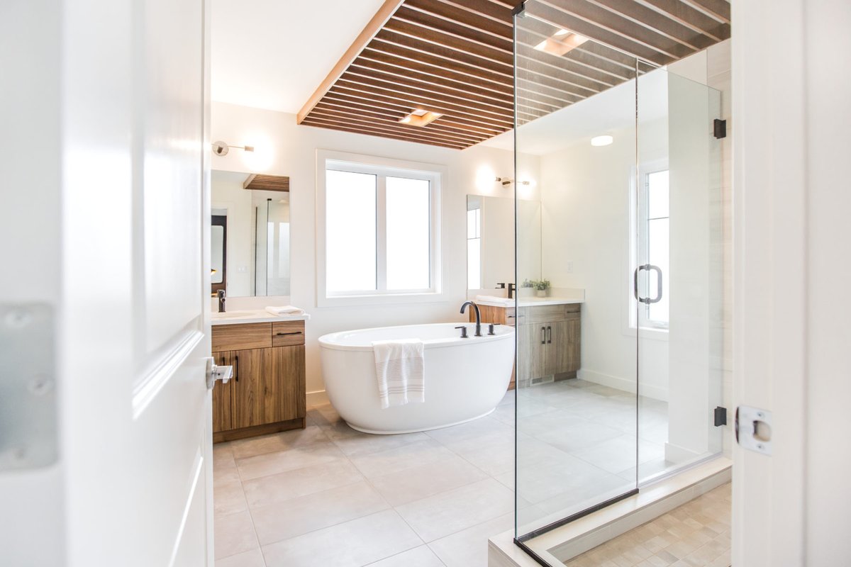 GenstarCanada's tweet photo. Unique, functional, &amp; beautiful custom homes is what our friends and partners, @sanrufohomes, does best! They are one of our builders in the beautiful Edmonton/St.Albert community of @riversidebygenstar. Build your home in Edmonton's Oasis by visiting: https://t.co/NauLogjc0k https://t.co/T6glWOAH9C