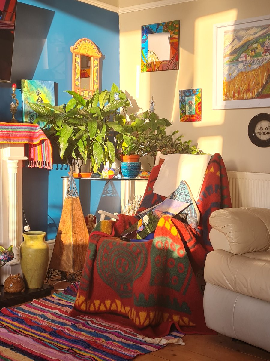 LetsPromoteUK's tweet photo. @admired_art Sunshine corner https://t.co/G20tdLMR2d