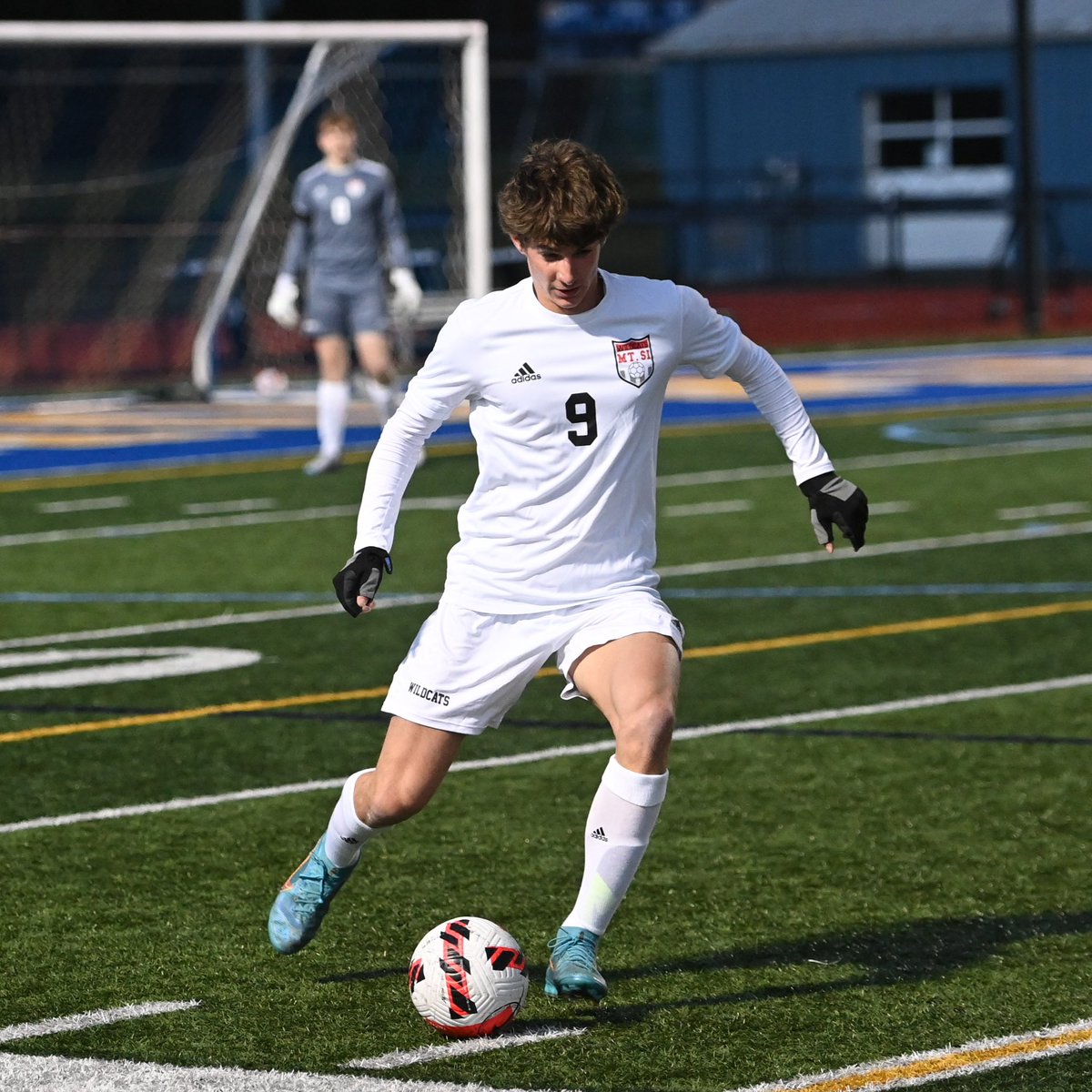 mtsiboyssoccer's tweet photo. 🐾⚽️ Senior Spotlight: Sam Harris #9 Defender 

Sam has been in the program all 4 years, 2 on varsity. His fav memory was as a Jr at AMHS, it was one of his 1st on varsity &amp; he played next to their vocal student section. He will attend Cal St U Northridge to study film production https://t.co/OjAU3DkbFE
